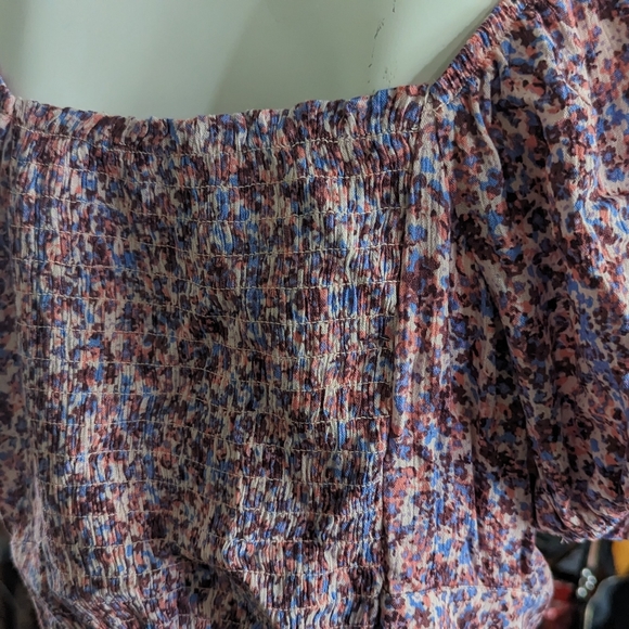 Wild Fable Pink Floral Puff Sleeve Crop Top Tied Front Size Medium - Picture 4 of 5